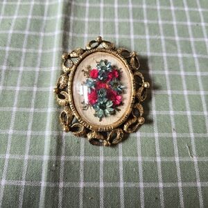Vintage Dried Flower Pin